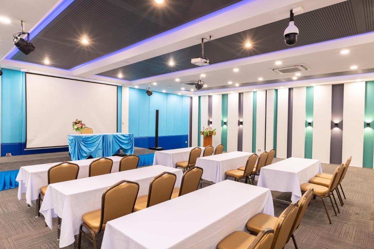 Marlin Hotel Сураттхани Экстерьер фото
