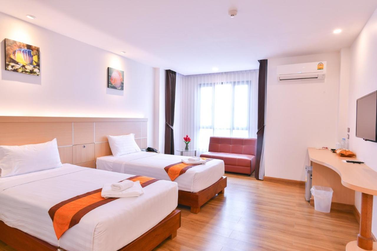 Marlin Hotel Сураттхани Экстерьер фото